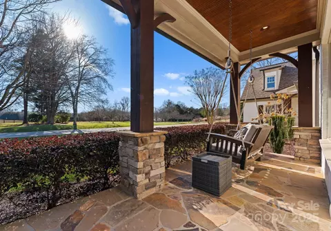 Exterior - 13505 Evening Primrose Dr, Davidson, NC 28036 photo 6 of 12