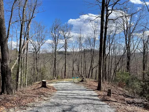 Sandy Lane, Brevard, NC 28712