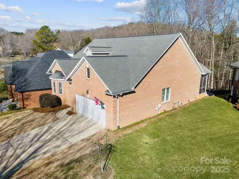 5428 Old Course Dr, Cramerton, NC 28032 photo 6