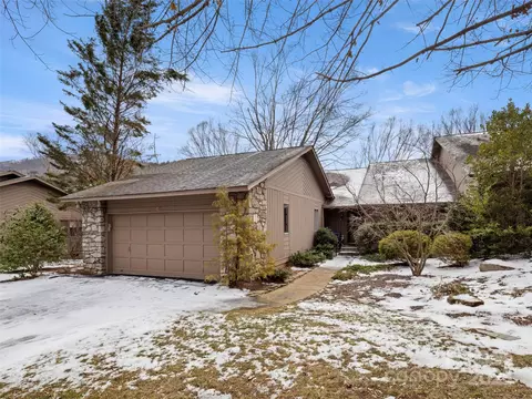 48 Clubside Jj1 Dr #JJ1, Asheville, NC 28804