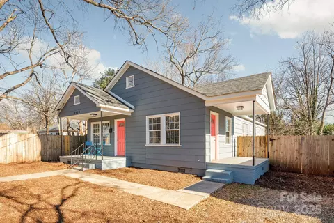 2514 Ringwood St, Charlotte, NC 28208