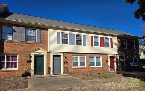 4618 Old Lantern Way, Charlotte, NC 28212