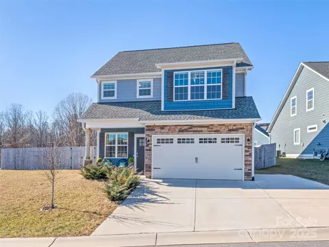 15 Montaugue St, Arden, NC 28704