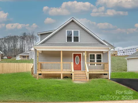 127 Quinn Hill 102 Ln #102, Mars Hill, NC 28754