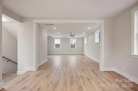 Living - 225 Davidson Gateway Dr, Davidson, NC 28036 photo 1 of 3