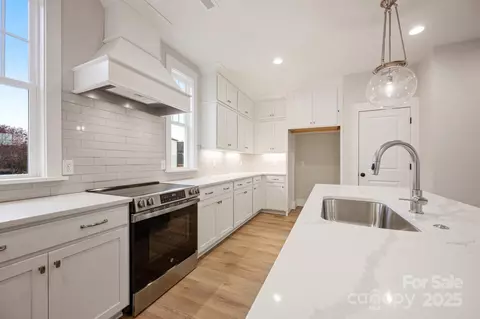Kitchen - 225 Davidson Gateway Dr, Davidson, NC 28036 photo 2 of 2