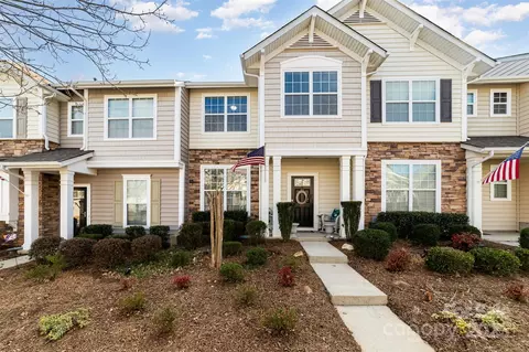 8009 Willow Branch Dr, Waxhaw, NC 28173