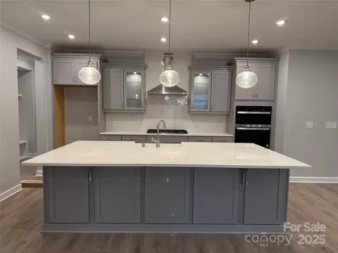 9625 Liberty Hill Dr, Mint Hill, NC 28227