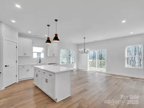 2103 Timber Ridge Rd, Monroe, NC 28112 photo 4