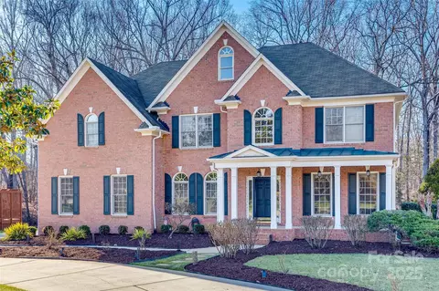 1002 High Brook Dr, Waxhaw, NC 28173