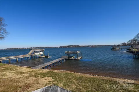 5060 Bridge Way, Denver, NC 28037