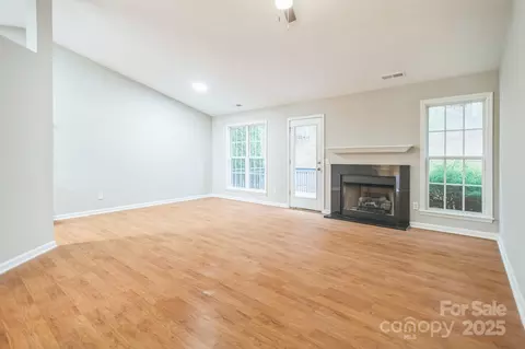 Living - 240 Doe Run, Morganton, NC 28655 photo 1 of 1