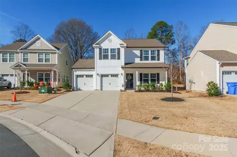 116 Mercer St, Mooresville, NC 28115