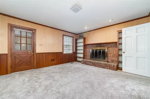 Living - 107 E Boyd St, Maiden, NC 28650 photo 5 of 7