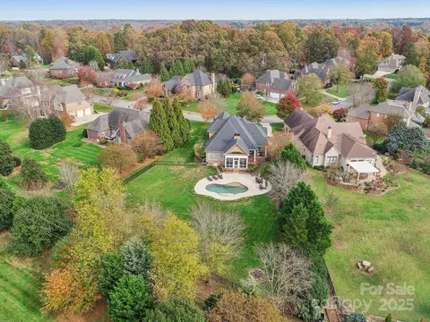 6639 Fox Ridge Cir, Davidson, NC 28036 photo 3