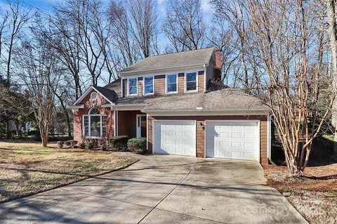1061 Fairway Ridge Rd, Concord, NC 28027