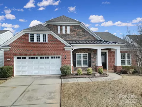 4047 Blackburn Ct, Fort Mill, SC 29707