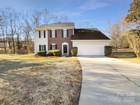 11006 Renoir Ct, Charlotte, NC 28215
