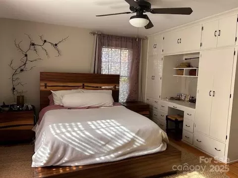 Bedroom - 916 Maple Ave, Salisbury, NC 28144 photo 2 of 3