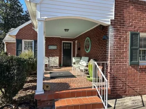 Exterior - 916 Maple Ave, Salisbury, NC 28144 photo 1 of 3