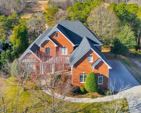 2010 Lake Forest Dr, Tega Cay, SC 29708