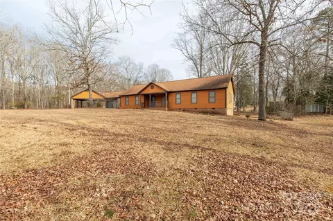 664 Freemont Dr, Lancaster, SC 29720 photo 5