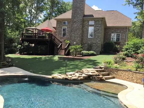 Exterior - 270 Bent Tree Dr, Stanley, NC 28164 photo 3 of 15
