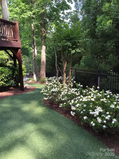 Exterior - 270 Bent Tree Dr, Stanley, NC 28164 photo 9 of 15