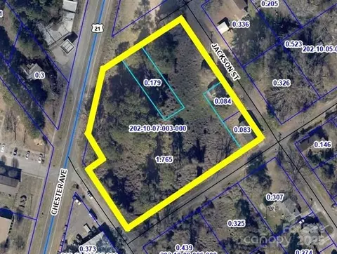 15 Catawba Ave, Great Falls, SC 29055
