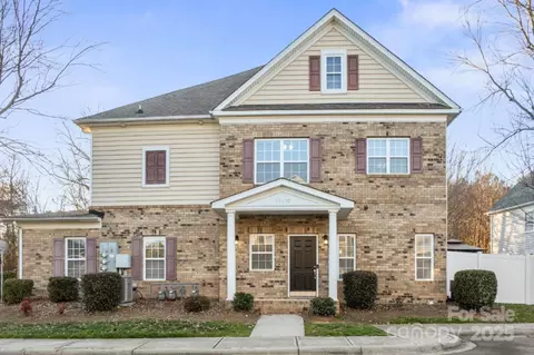 15430 Jade St, Charlotte, NC 28277