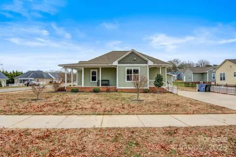 1052 33rd Avenue Ne Loop NE, Hickory, NC 28601 photo 33