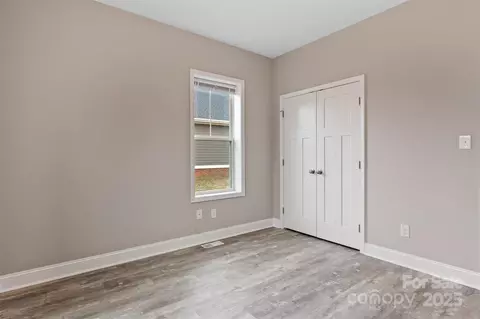 1052 33rd Avenue Ne Loop NE, Hickory, NC 28601 photo 23