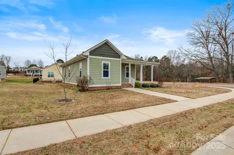 1052 33rd Avenue Ne Loop NE, Hickory, NC 28601 photo 35