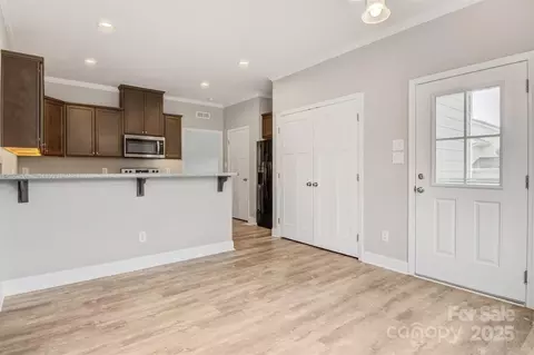1052 33rd Avenue Ne Loop NE, Hickory, NC 28601 photo 9