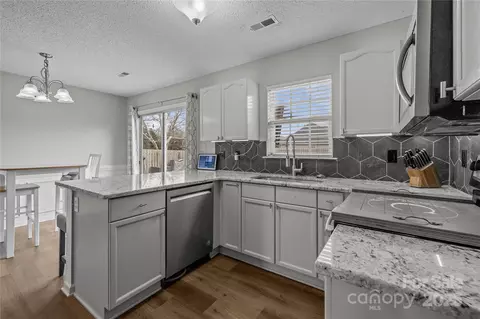Kitchen - 3000 Trellis Ln, Monroe, NC 28110 photo 4 of 4