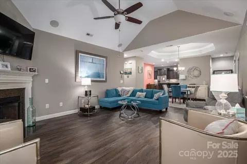 8176 Viscount Ct, Denver, NC 28037 photo 6
