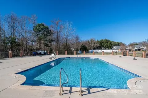 8176 Viscount Ct, Denver, NC 28037 photo 29