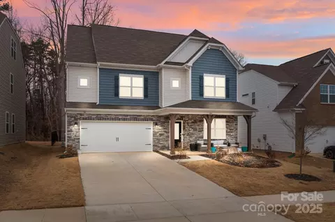 203 Abersham Dr, Mooresville, NC 28115