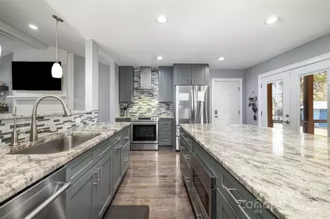 Kitchen - 2222 Fox Hunt Dr, Monroe, NC 28110 photo 2 of 2