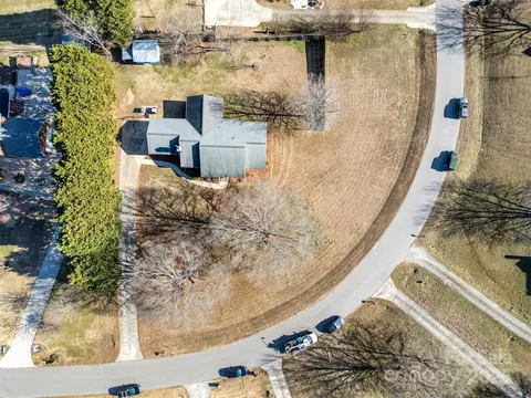 View/Area - 2222 Fox Hunt Dr, Monroe, NC 28110 photo 3 of 4