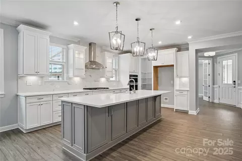 9657 Liberty Hill Dr, Mint Hill, NC 28227