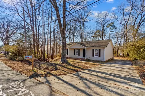 116 Westover Ave, Kannapolis, NC 28081