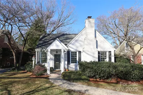 2912 Park Rd, Charlotte, NC 28209