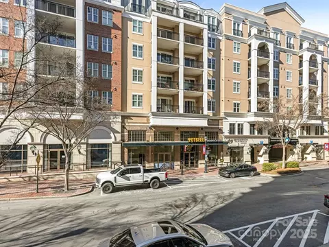 4620 Piedmont Row 608 Dr #608, Charlotte, NC 28210