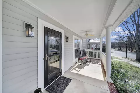 11615 Kingsley View Dr, Charlotte, NC 28277