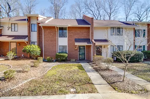 8465 Ramath Dr, Charlotte, NC 28211