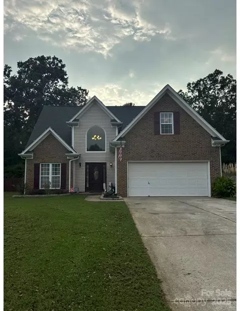 4305 Chatterleigh Dr, Monroe, NC 28110 photo 2