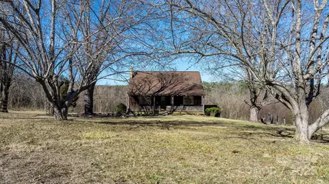 4602 Thad Miller Rd, Lenoir, NC 28645