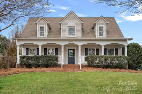 14214 Sullivan Watch Dr, Huntersville, NC 28078