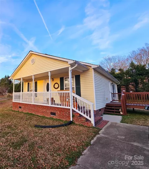 402 Self St, Cherryville, NC 28021